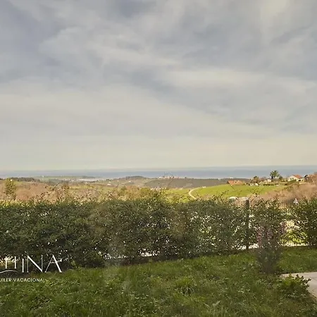 Flores Del Mar, A Un Paso De